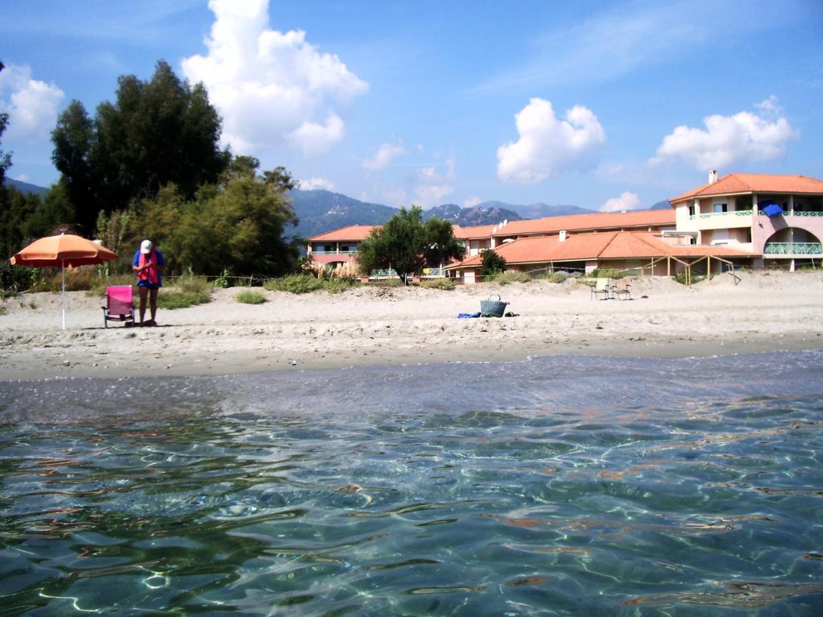 Cala Di Sognu Lägenhet San-Nicolao Exteriör bild